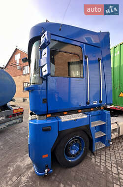 Тягач Renault Magnum 2011 в 