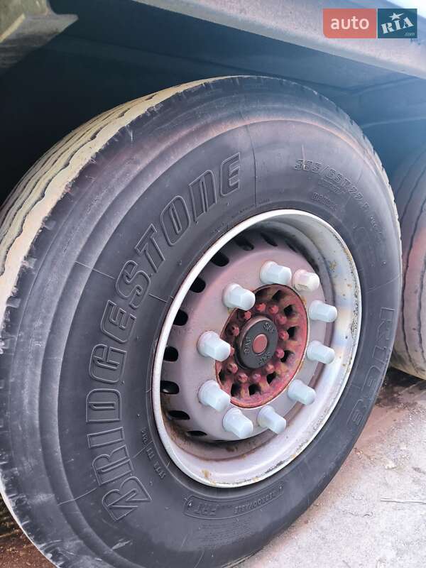 Тягач Renault Magnum 2008 в Львові