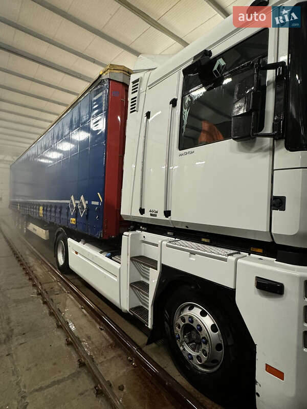 Тягач Renault Magnum 2006 в Киеве