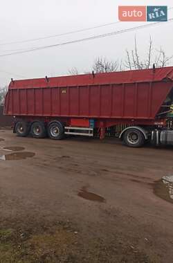 Тягач Renault Magnum 2000 в 