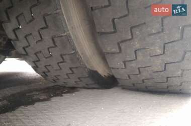 Тягач Renault Magnum 2004 в 
