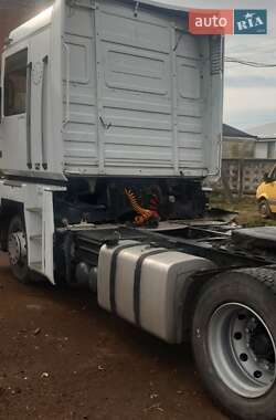 Грузовой фургон Renault Magnum 2008 в 