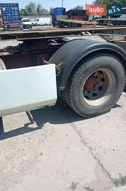 Тягач Renault Magnum 1998 в 