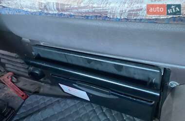 Тягач Renault Magnum 2006 в 