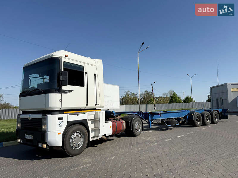 Тягач Renault Magnum 2000 в 