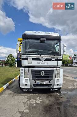 Тентований Renault Magnum 2013 в 