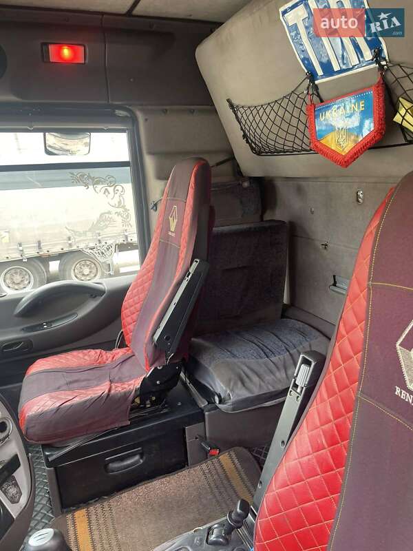 Тягач Renault Magnum 2004 в Запоріжжі