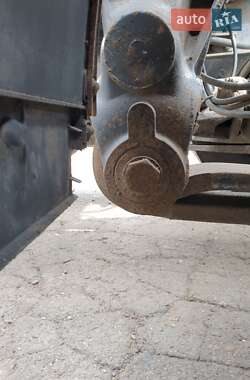 Тягач Renault Magnum 2006 в 