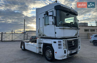 Тягач Renault Magnum 2009 в 