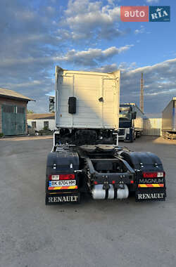 Тягач Renault Magnum 2009 в 