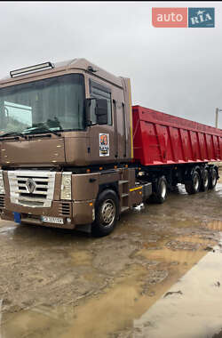Тягач Renault Magnum 2002 в 