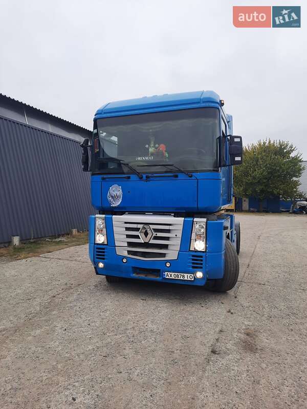 Тягач Renault Magnum 2005 в 