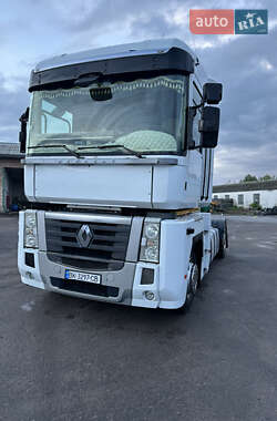 Тягач Renault Magnum 2010 в Рокитному