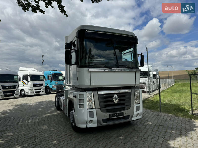Renault Magnum 2012