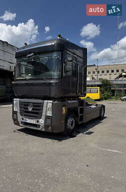 Тягач Renault Magnum 2010 в 