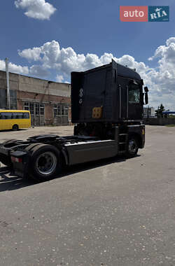Тягач Renault Magnum 2010 в 