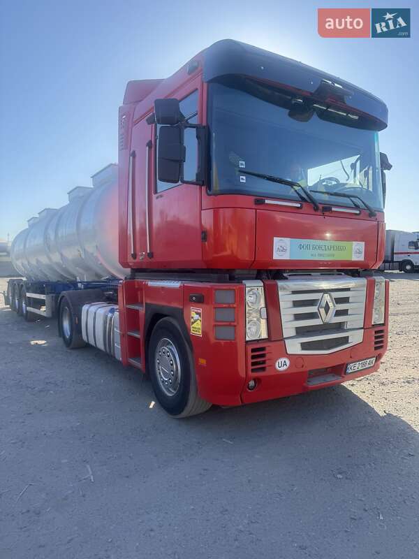 Тягач Renault Magnum 2007 в 
