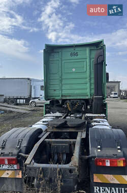 Тягач Renault Magnum 2007 в Ужгороді