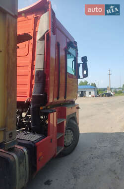 Тягач Renault Magnum 2004 в 
