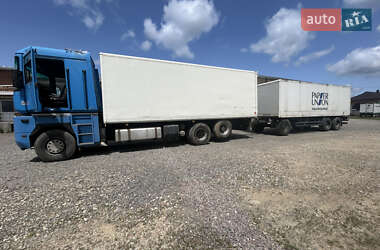 Грузовой фургон Renault Magnum 2003 в Черновцах