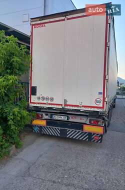 Тягач Renault Magnum 2009 в 