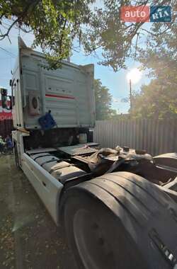 Тягач Renault Magnum 2009 в 