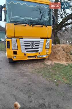 Тягач Renault Magnum 2002 в Балті
