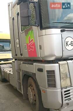 Тягач Renault Magnum 2002 в Луцке