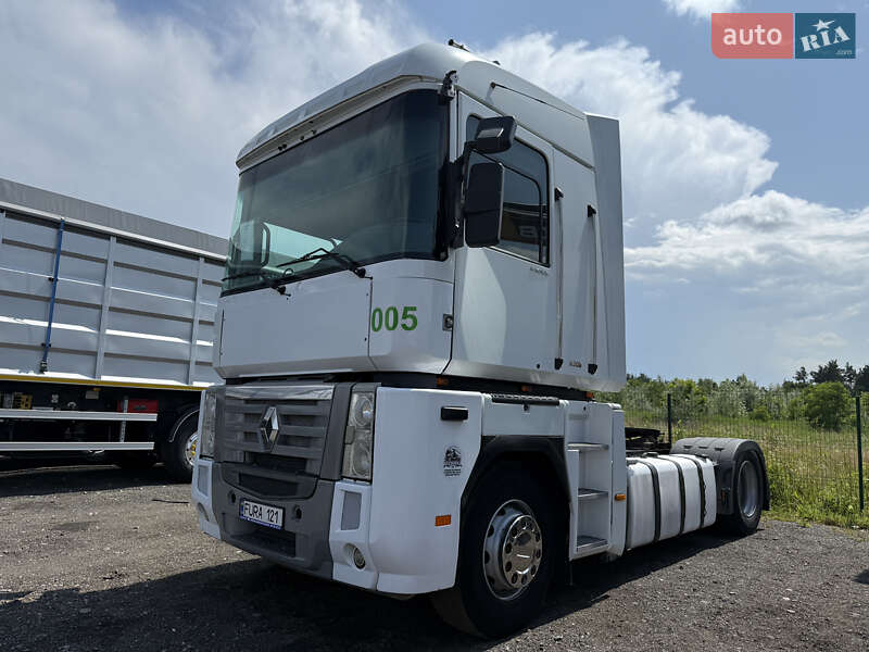 Тягач Renault Magnum 2010 в Киеве