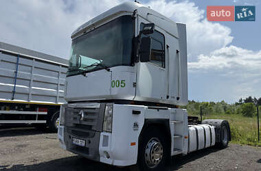 Тягач Renault Magnum 2010 в 