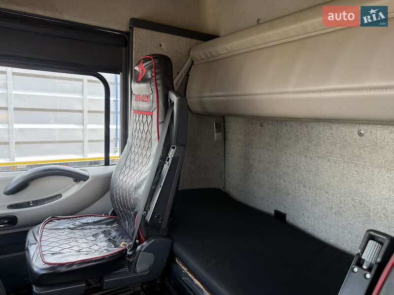 Тягач Renault Magnum 2010 в Киеве