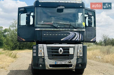 Тягач Renault Magnum 2010 в 