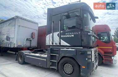 Тягач Renault Magnum 2009 в Ровно