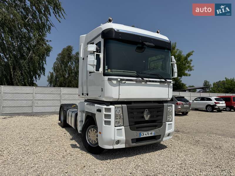 Тягач Renault Magnum 2010 в Рівному