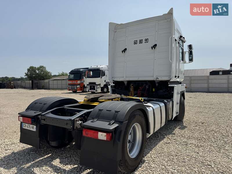 Тягач Renault Magnum 2010 в Рівному