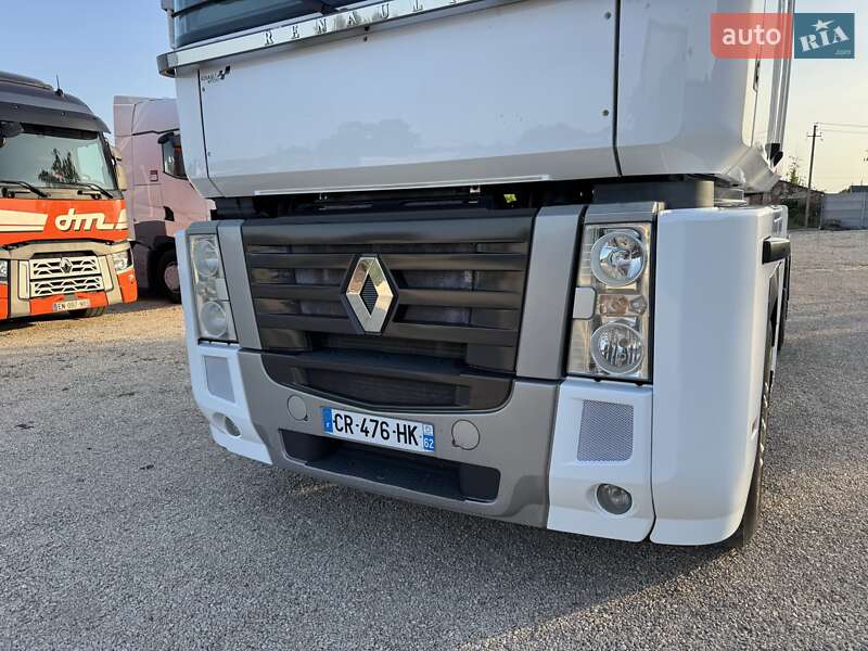 Тягач Renault Magnum 2010 в Рівному