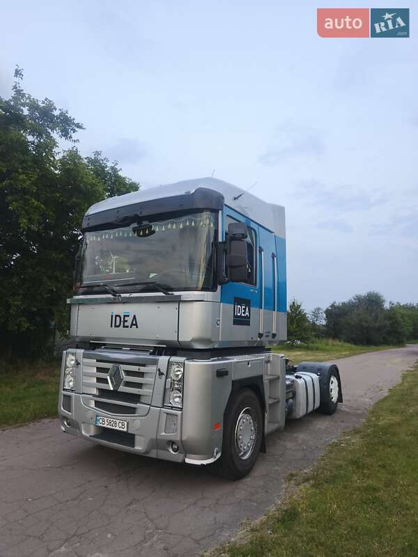 Тягач Renault Magnum 2010 в Чернигове