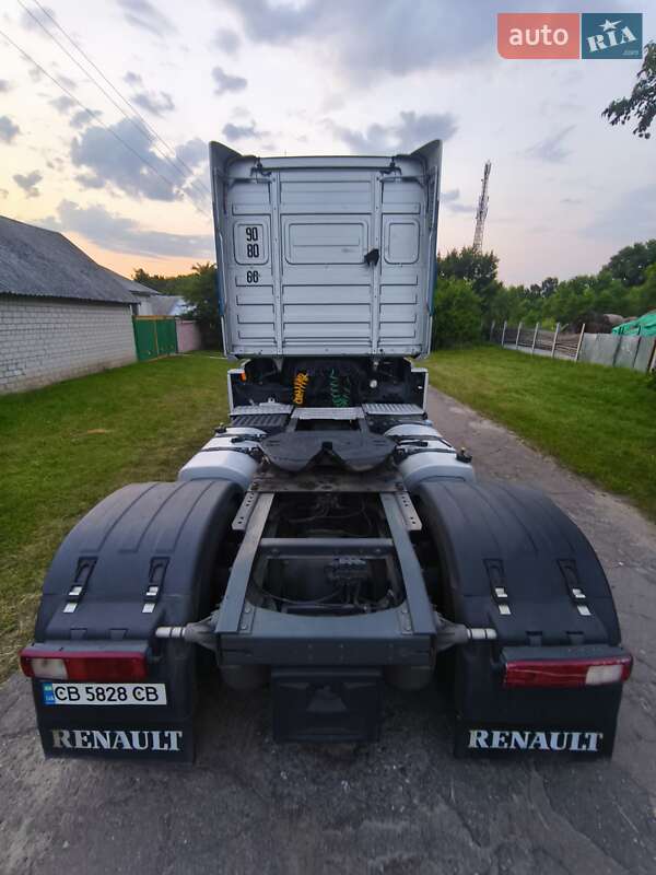 Тягач Renault Magnum 2010 в Чернигове