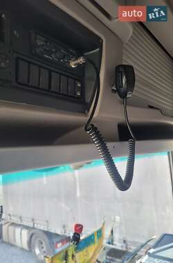 Тягач Renault Magnum 2009 в 