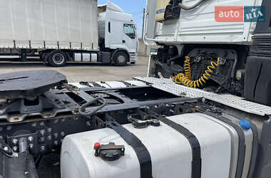 Тягач Renault Magnum 2007 в 