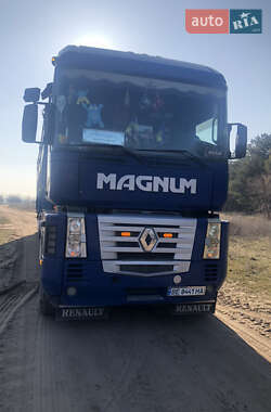 Тягач Renault Magnum 2004 в Новій Одесі