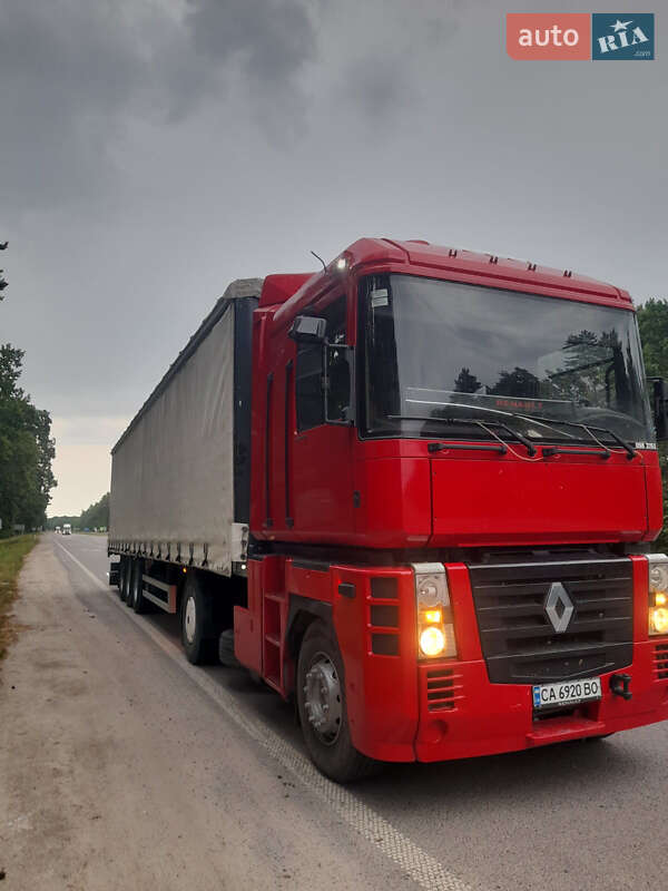 Тягач Renault Magnum 2002 в Дніпрі