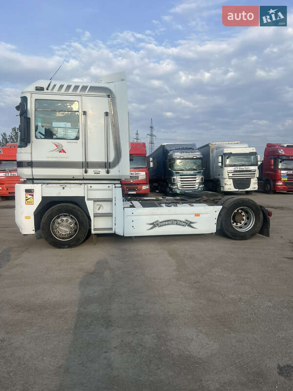 Тягач Renault Magnum 2007 в Днепре