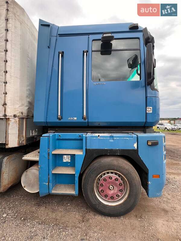 Тягач Renault Magnum 2006 в Харкові