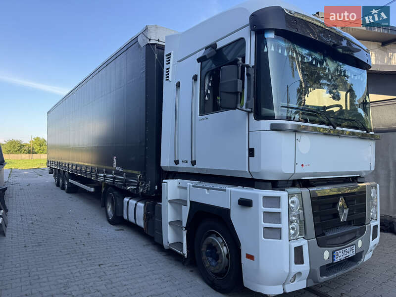 Тягач Renault Magnum 2011 в Буську