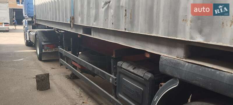 Зерновоз Renault Magnum 2001 в Южноукраїнську