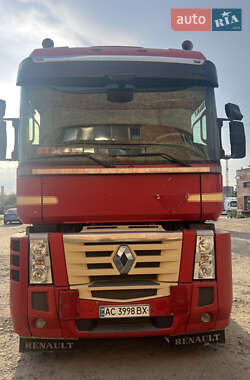Тягач Renault Magnum 2011 в 