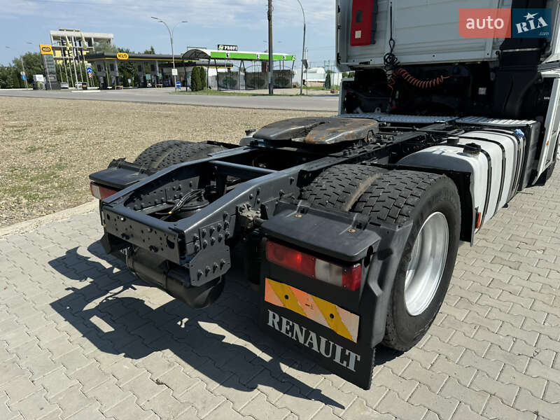 Тягач Renault Magnum 2013 в Черновцах