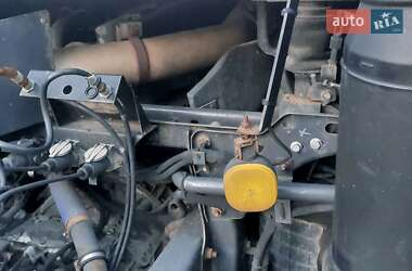 Тягач Renault Magnum 2004 в 