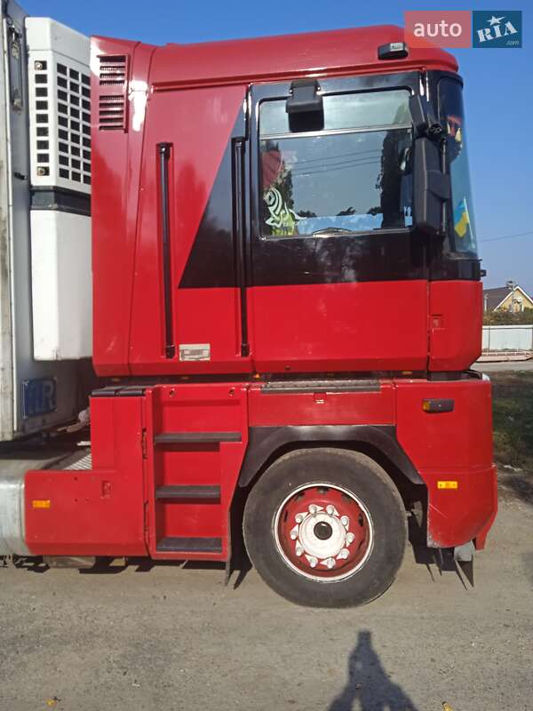 Тягач Renault Magnum 2003 в Броварах